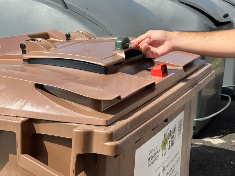 Contenedor marrón orgánica